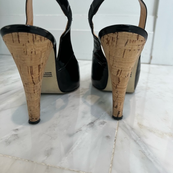 Women’s Patent Leather Shoes size 9 - Picture 2 of 3